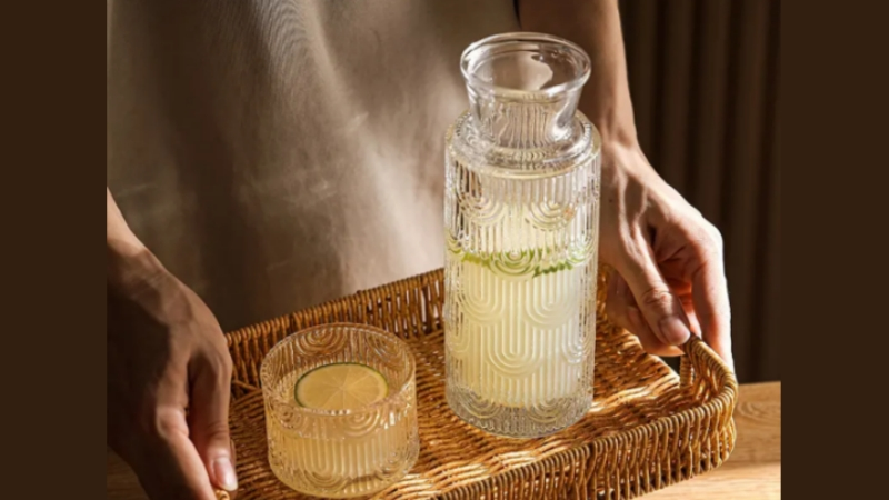 Customized Glass Bottle Decoration