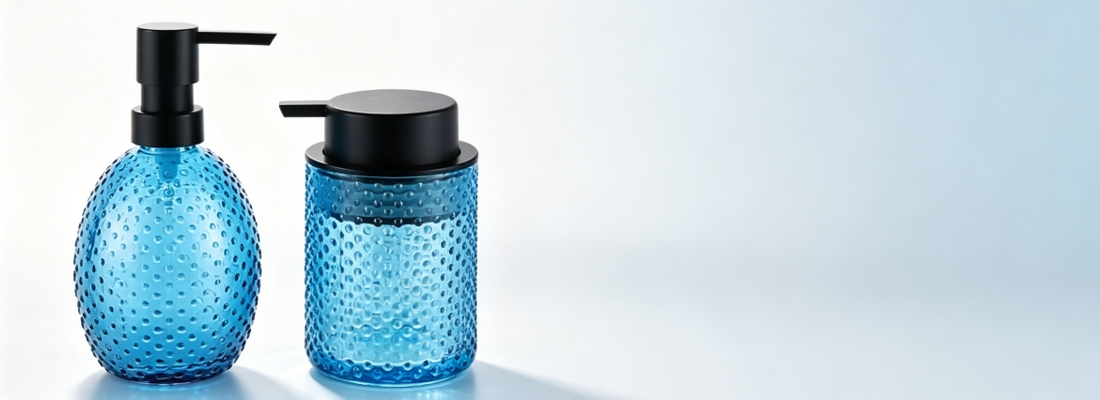 Blue Hammered Dot Glass 2-Piece Soap Dispenser Bathroom Set Blue Hammered Dot Glass 2-Piece Soap Dispenser Bathroom Set